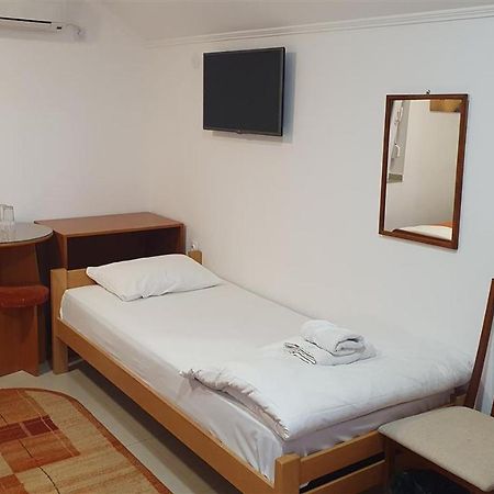 Rooms Gat Subotica Eksteriør billede