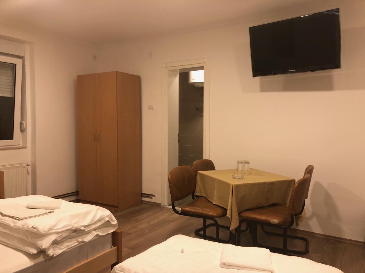 Rooms Gat Subotica Eksteriør billede