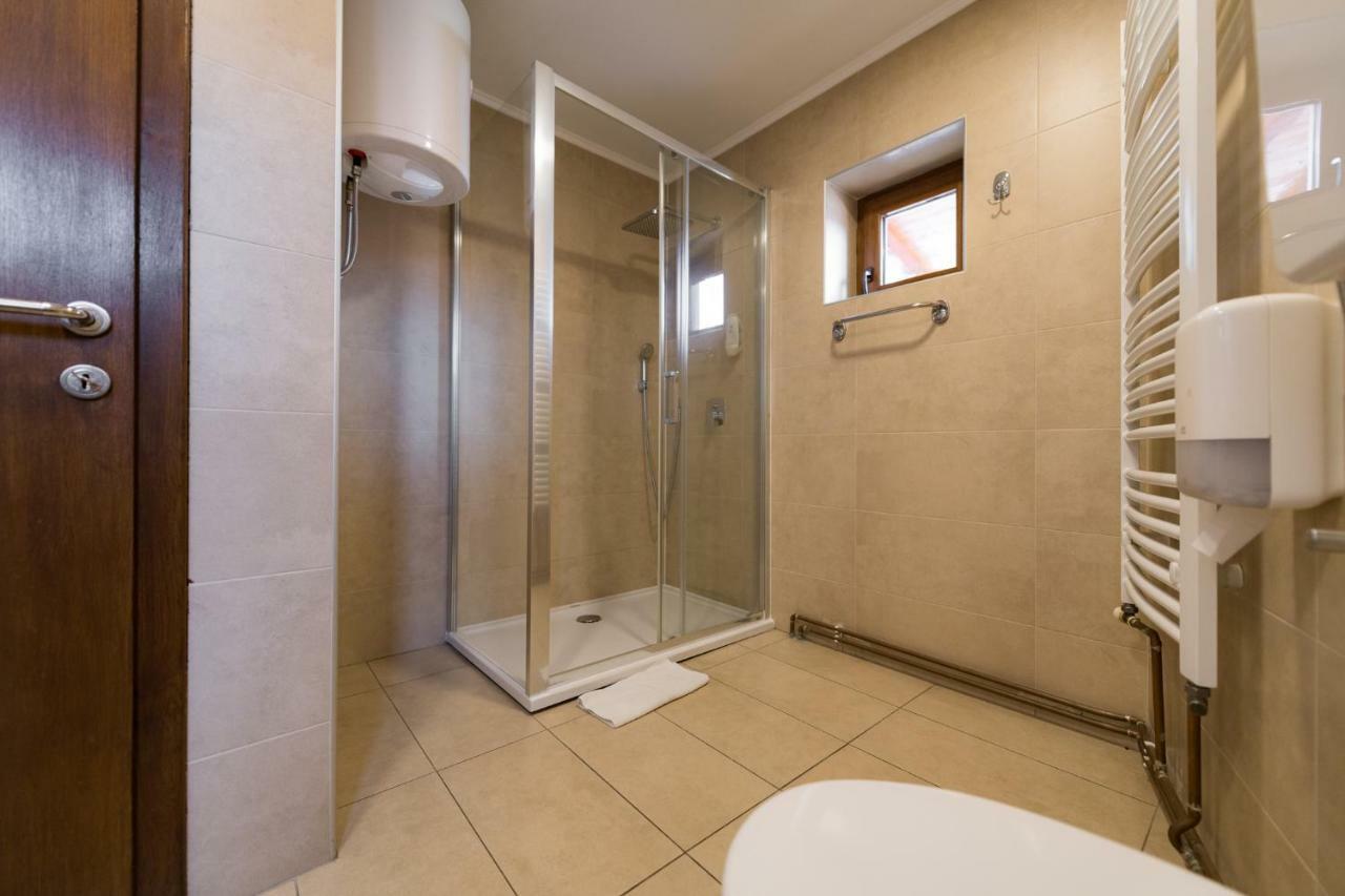 Rooms Gat Subotica Eksteriør billede