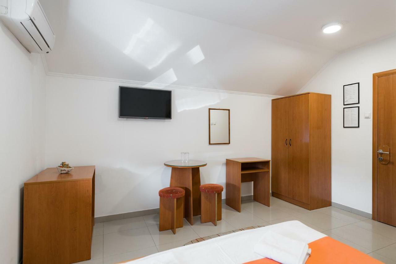 Rooms Gat Subotica Eksteriør billede
